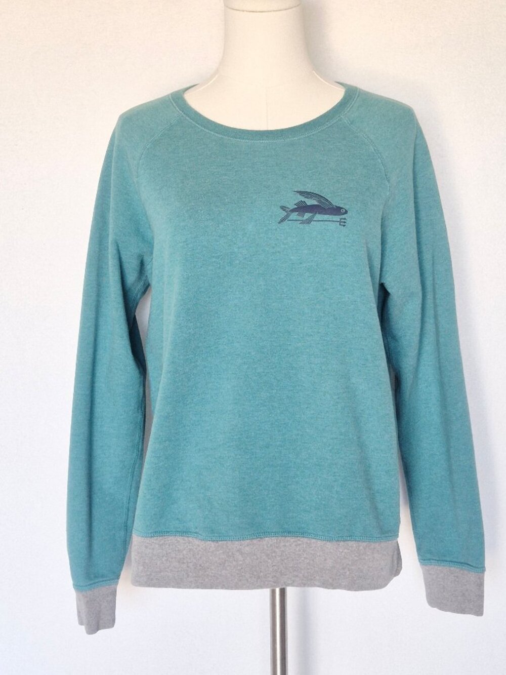 Patagonia Organic Cotton Flying Fish Midweight Fleece Crew Sweatshirt Green